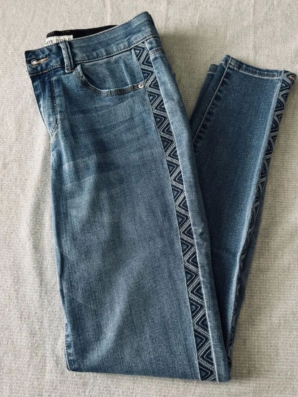 Knox Rose Embroidered Ankle Skinny Cropped Denim Jeans 4